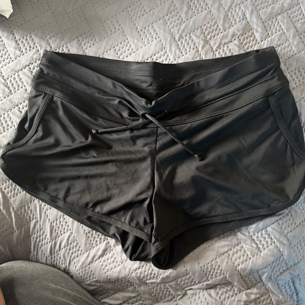 Athleta Black Women's Athletic Shorts